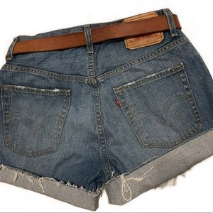 Vintage 80’s -90’s Levi’s 557 Cut off Shorts medium to dark wash
